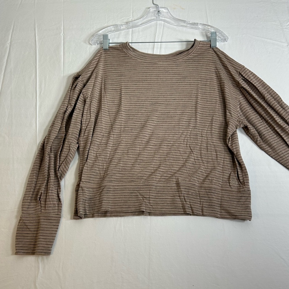 Albion Fit cropped long sleeve striped shirt